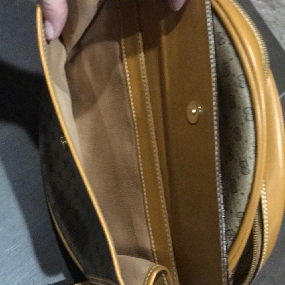 Gucci bag - Picture 3 of 8